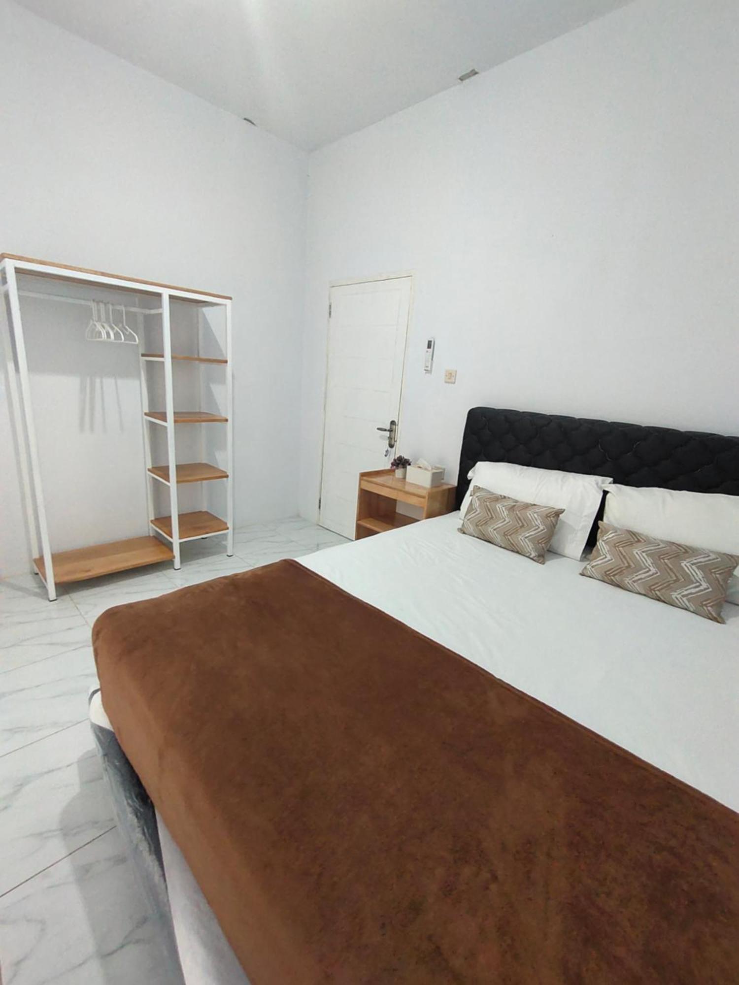 Stella Villa Ngurbloat Room photo